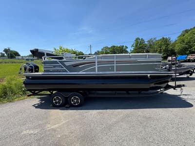 BOATZON | Ranger Boats 223C 2023