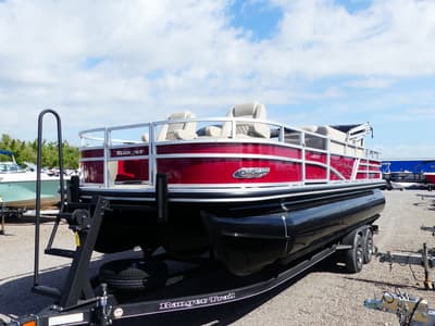BOATZON | Ranger Boats 223F 2025