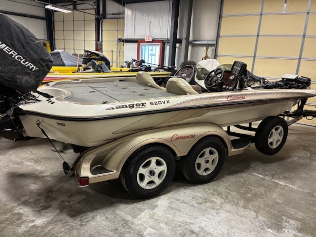 2001 Ranger Boats 520 DVX - Sold Boat