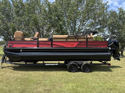 BOATZON | Ranger Boats Fish and Cruise Series 223FC 2026