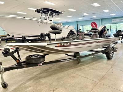 BOATZON | Ranger Boats RT188C 2017