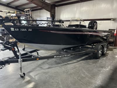 BOATZON | Ranger Boats VS1882WT 2018