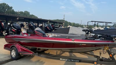 BOATZON | Ranger Boats Z118C 2015