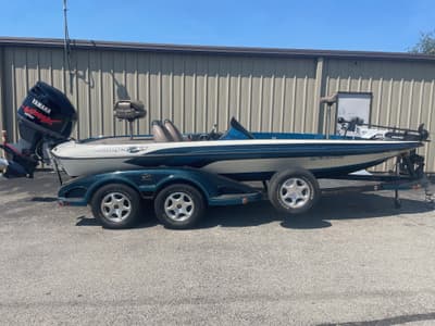 BOATZON | Ranger Boats Z19 2006