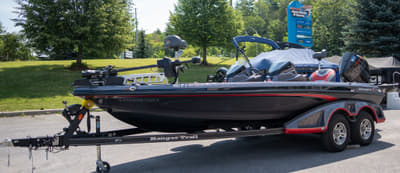 BOATZON | Ranger Boats Z500 Series Z520 2026