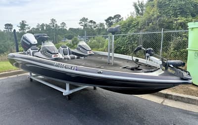BOATZON | Ranger Boats Z520C 2015