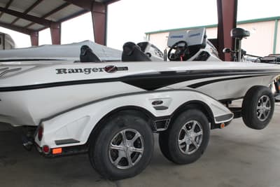 BOATZON | Ranger Boats Z521C Comanche 2015