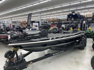 BOATZON | Ranger Boats Z521C Comanche 2016