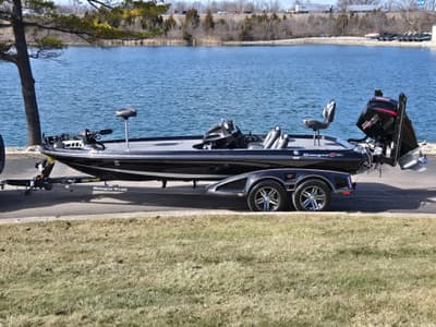 BOATZON | Ranger Boats Z521L 2021