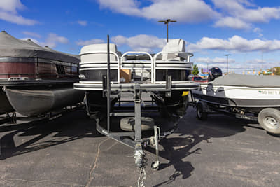 BOATZON | Ranger Pontoon 220FC 2021