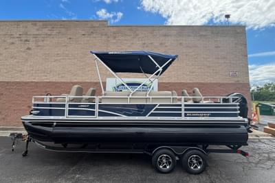 BOATZON | Ranger Reata 220F 2025