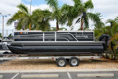 BOATZON | Ranger Reata 223C 2017