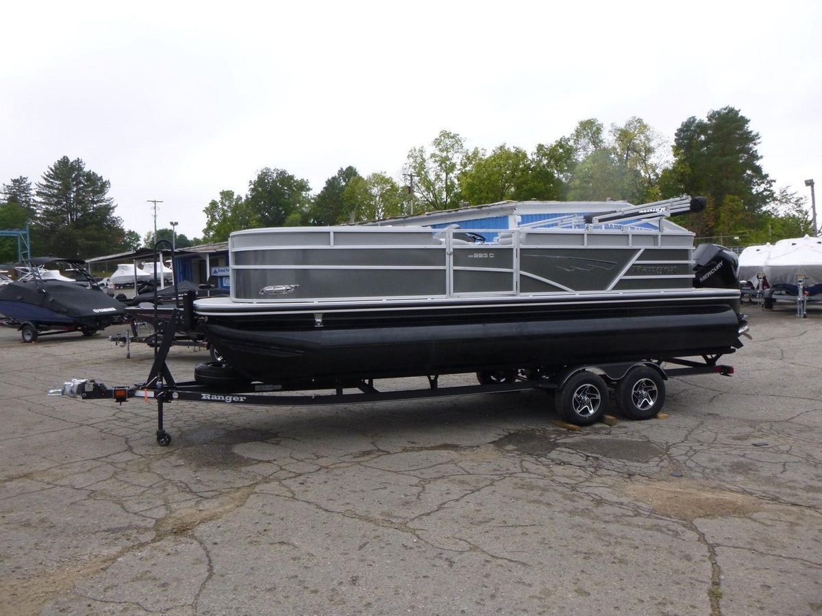 2024 Ranger Reata 223C - Sold Boat