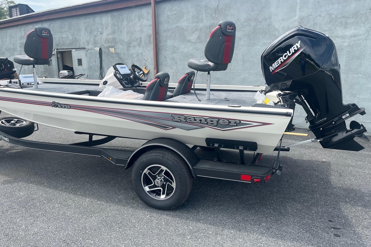 2026 Ranger RT178 - Sold Boat