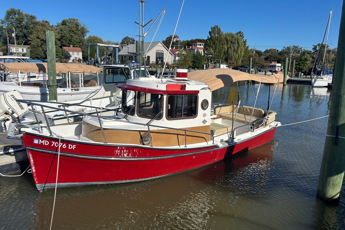 2013 Ranger Tugs R21 EC - Sold Boat