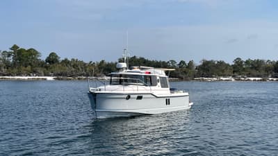 BOATZON | Ranger Tugs R25 2024