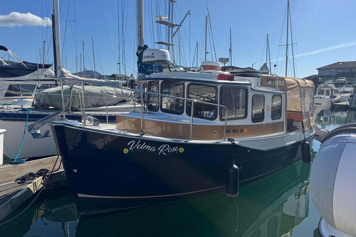 2016 Ranger Tugs R25SC - Sold Boat