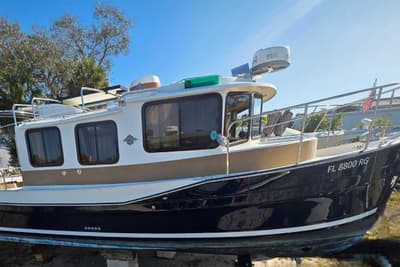 BOATZON | Ranger Tugs R27 2017