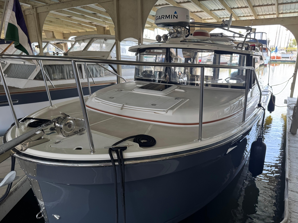 2021 Ranger Tugs R27 - Sold Boat