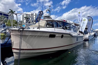 BOATZON | Ranger Tugs R27 2026