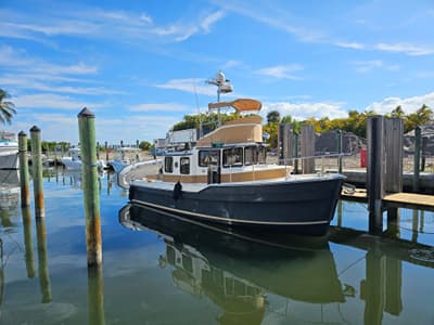 BOATZON | Ranger Tugs R31 CB 2014