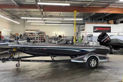 BOATZON | Ranger Z518 Comanche 2015