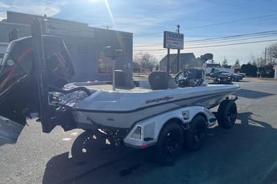 BOATZON | Ranger Z520 2026