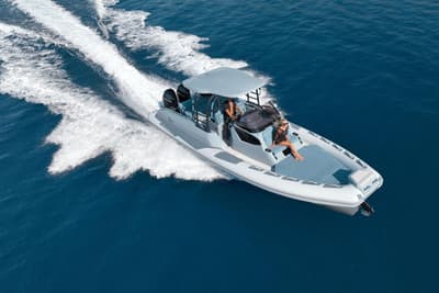 BOATZON | Ranieri CAYMAN 330 EXECUTIVE 2026
