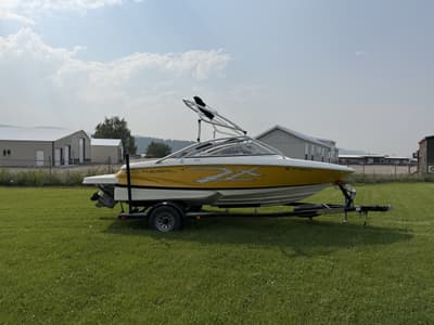 BOATZON | Regal 1900 ES BOWRIDER 2015