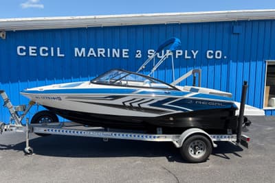 BOATZON | Regal 1900 ESX Bowrider 2016