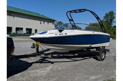 BOATZON | Regal 1900 ESX Bowrider 2018