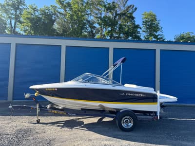 BOATZON | Regal 1900 LE 2011