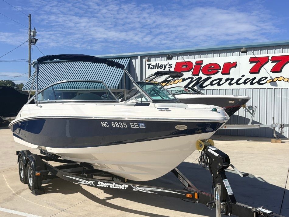 2017 Regal 2000 ES - Sold Boat