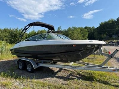 BOATZON | Regal 2000 ES 2020