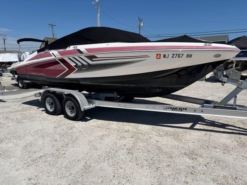 2016 Regal 2000 ESX Bowrider - Sold Boat