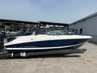 BOATZON | Regal 2000ES 2026