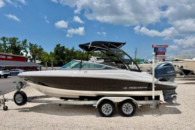 BOATZON | Regal 21 OBX 2020