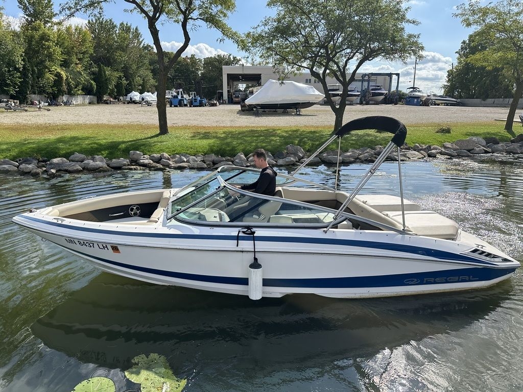 2014 Regal 2100 - Sold Boat