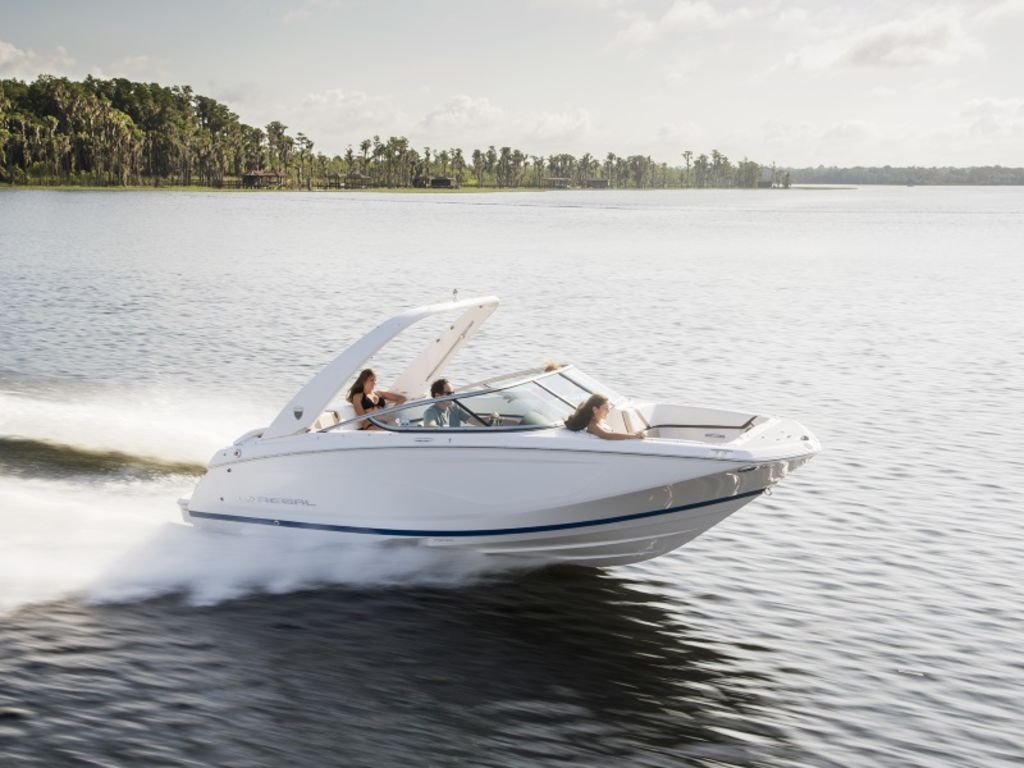 2019 Regal 22 FasDeck - Sold Boat