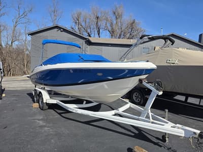 BOATZON | REGAL 2200 2006