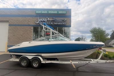 BOATZON | Regal 2200 Bowrider 2007