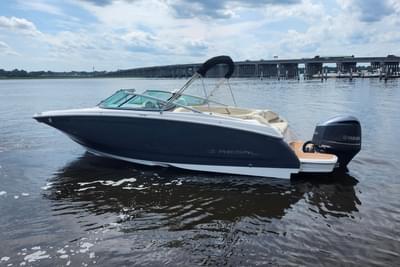 BOATZON | Regal 23 OBX 2019