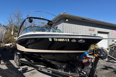 BOATZON | Regal 2300 Bowrider 2016