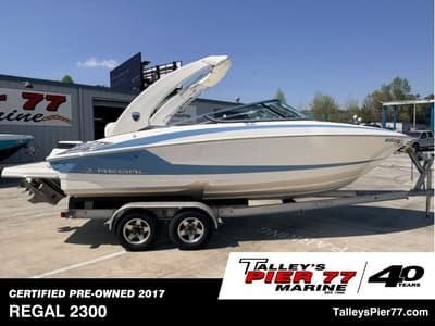 BOATZON | Regal 2300 Bowrider 2017