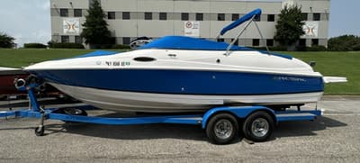 BOATZON | Regal 2400 Bowrider 2008