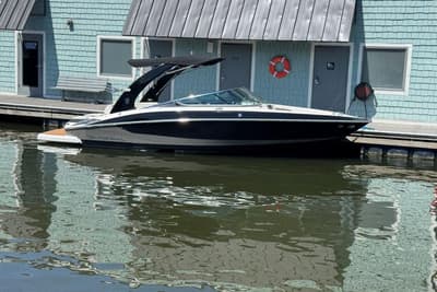 BOATZON | Regal 2500 Bowrider 2017