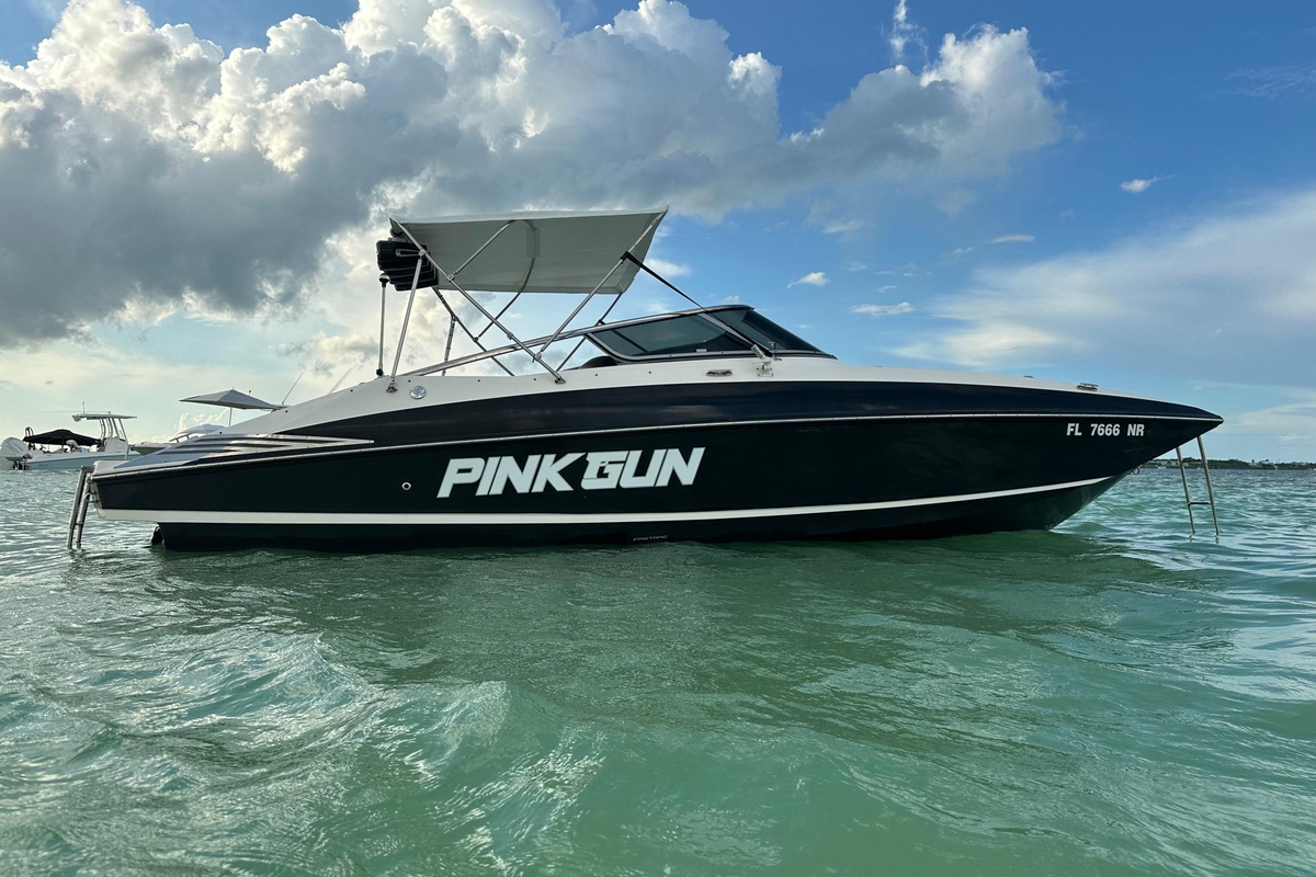 2008 Regal 2520 FasDeck - Sold Boat