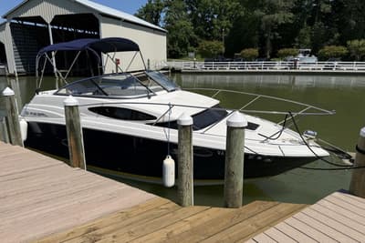 BOATZON | Regal 2565 Window Express 2007