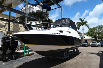 BOATZON | Regal 2665 Commodore 2004