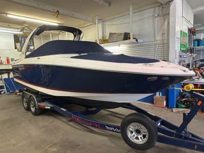 BOATZON | Regal 2700 2014